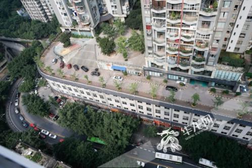 Rooftop road in Chinese city wows netizens