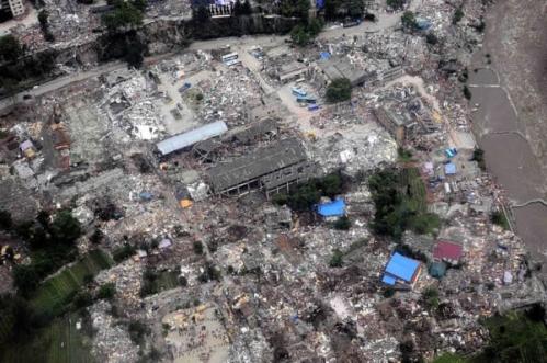 为何四川盆地地震频繁？