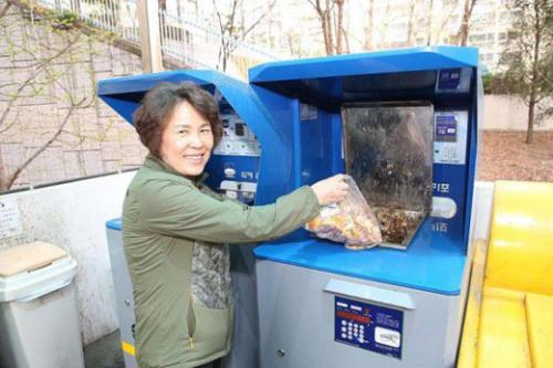 “为食物垃圾买单” 韩国在行动