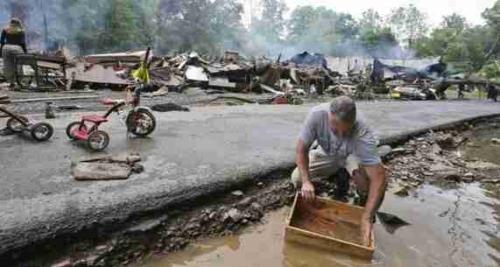 美国弗吉尼亚州大洪水，20人死亡