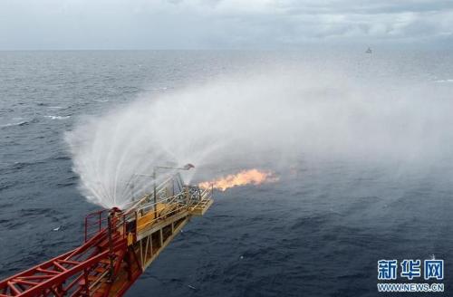 China succeeds in mining combustible ice in South China Sea